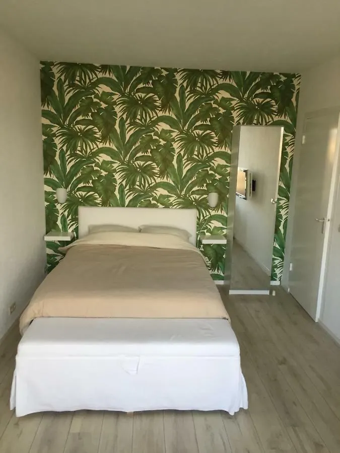 De Grutter Hotel Zandvoort 0*,
